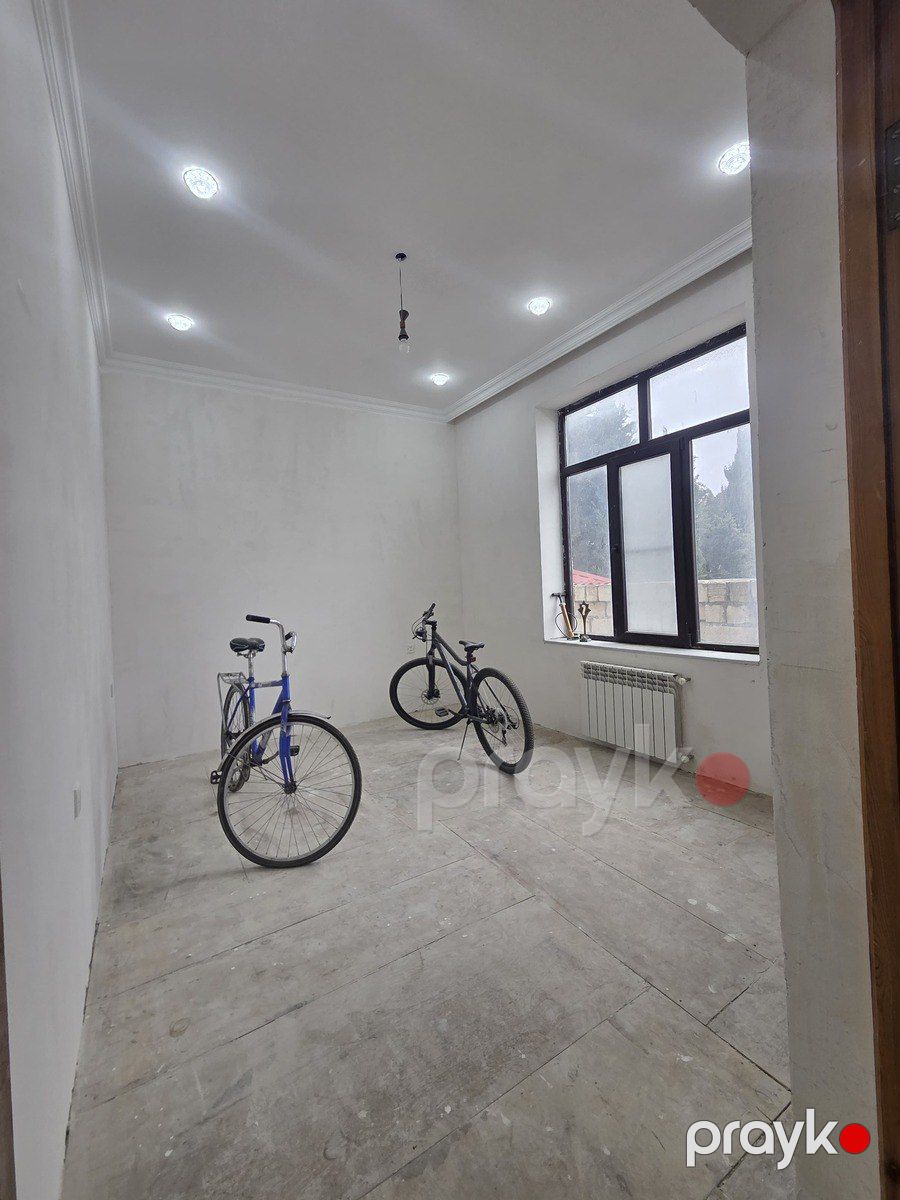Satılır 5 otaqlı həyət evi/bağ evi 200 m² — Ev, villa, Bakı (11)