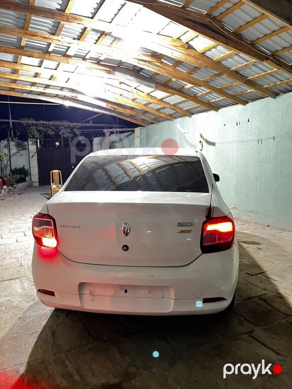 Renault Logan, 1.6 L, 2014 il, 300 000 km — Avtomobillər, Bakı (2)
