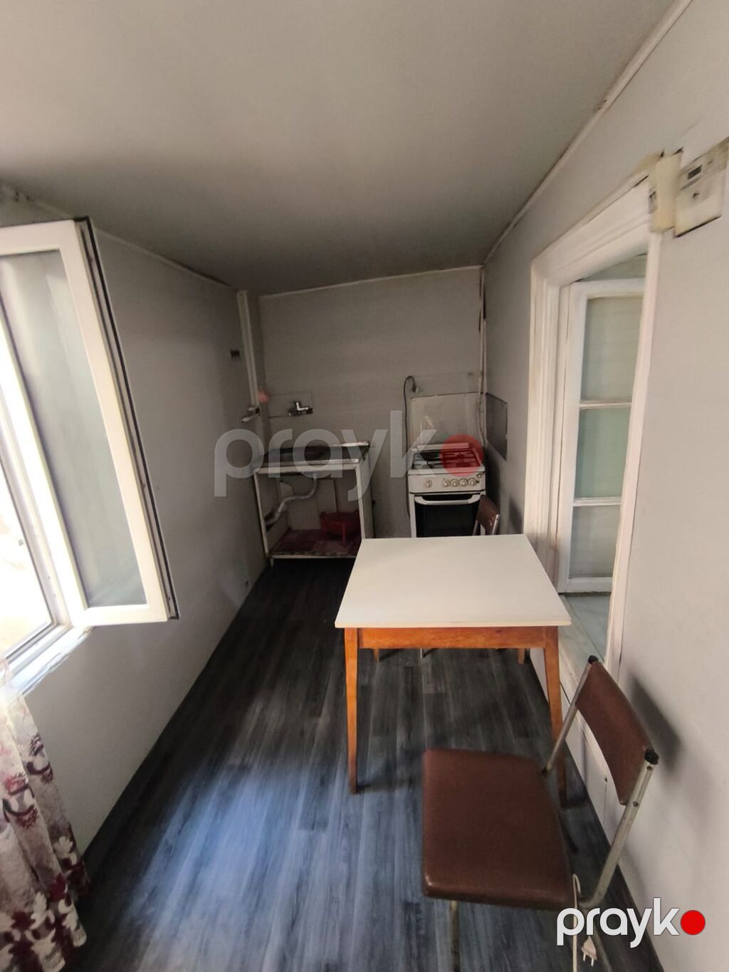 İcarəyə otaq – 2 çarpayılı - Geniş, işıqli otaq: iki ədəd tək — Mənzil, Bakı (3)