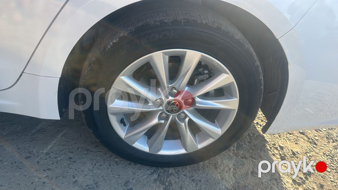 Toyota Corolla təkəri 215/55 R17 — Ehtiyat hissələri və aksesuarlar, Bakı (4)