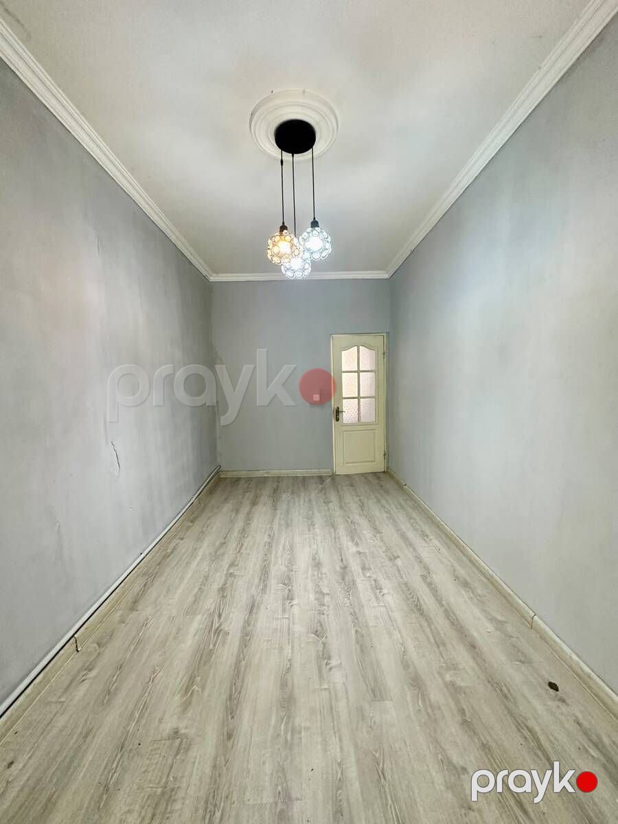Satılır 2 otaqlı köhnə tikili 50 m² — Mənzil, Bakı (4)