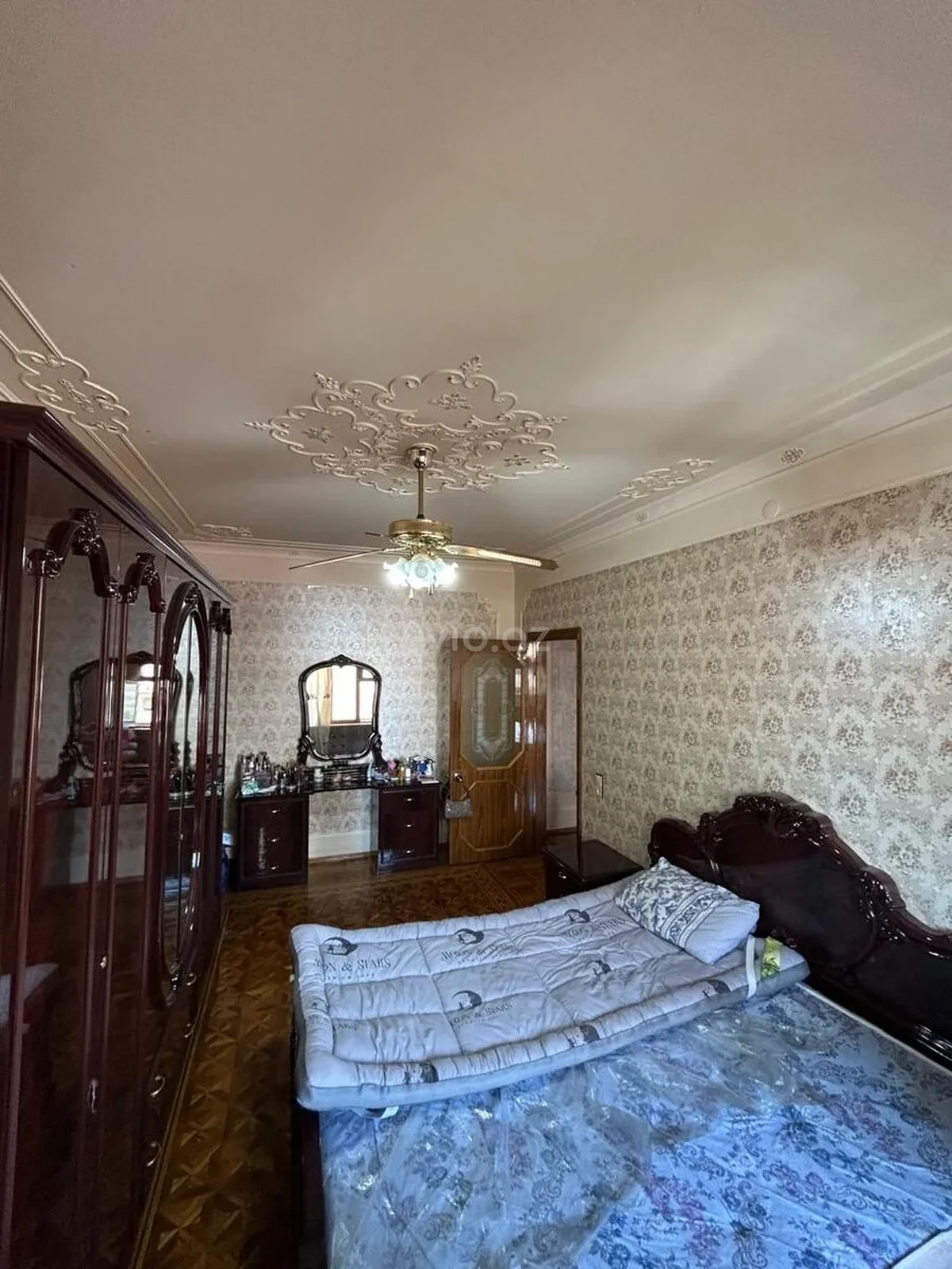Kirayə 3 otaqlı mənzil İnşaatçılar metrosu yaxınlığında — Mənzil, Bakı (10)