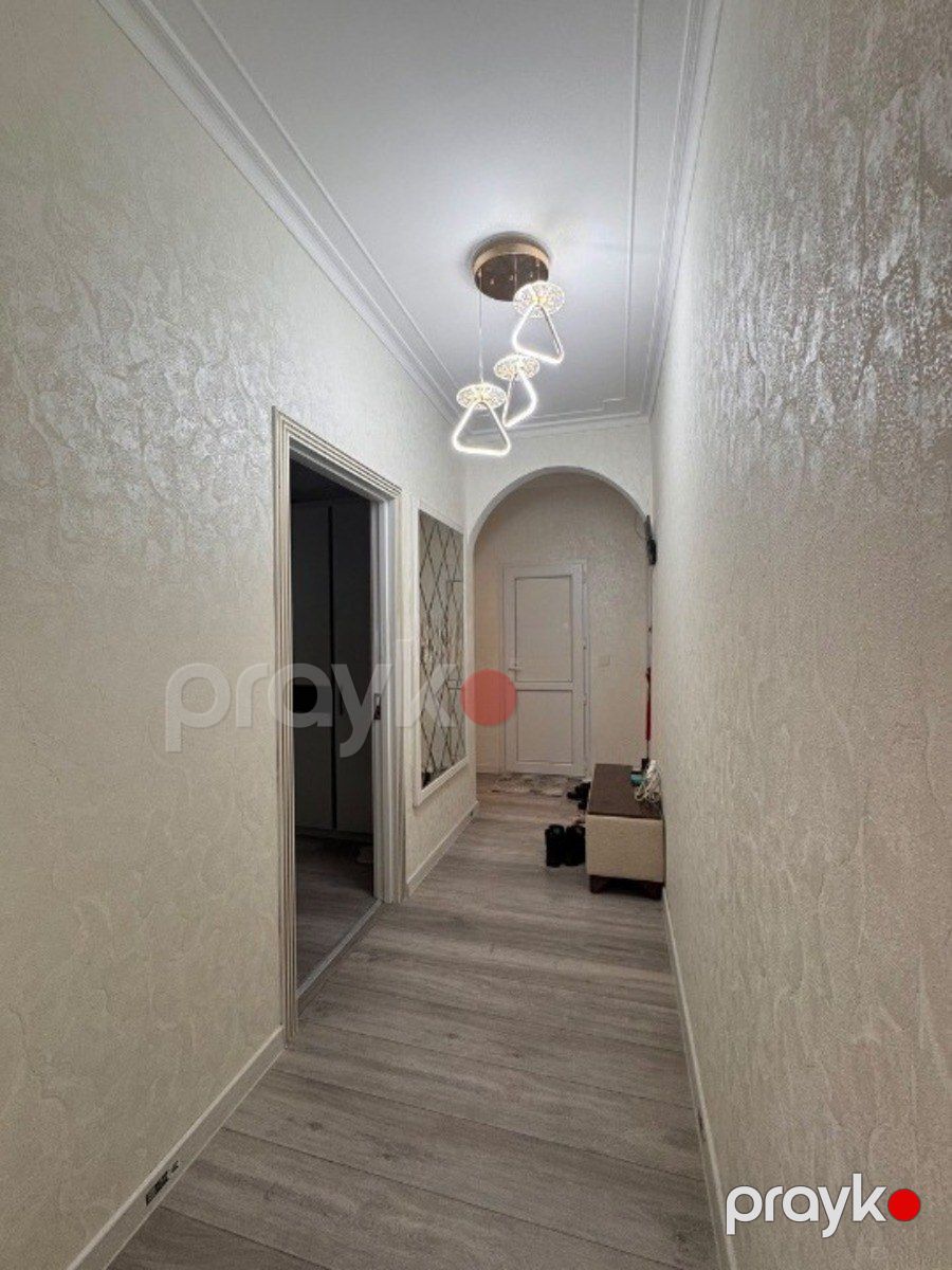 Satılır 2 otaqlı köhnə tikili 60 m² — Mənzil, Bakı (3)