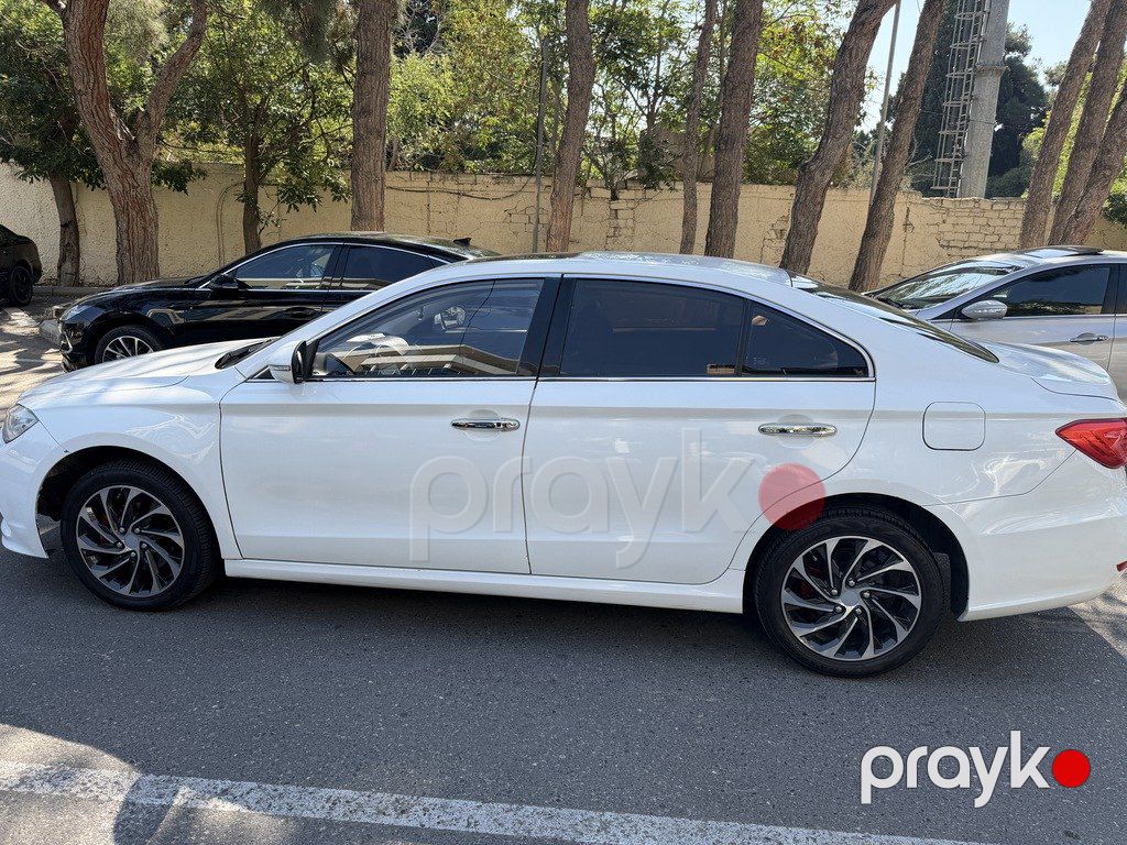 Lifan 820, 2.4 L, 2016 il, 236 000 km — Avtomobillər, Bakı (9)
