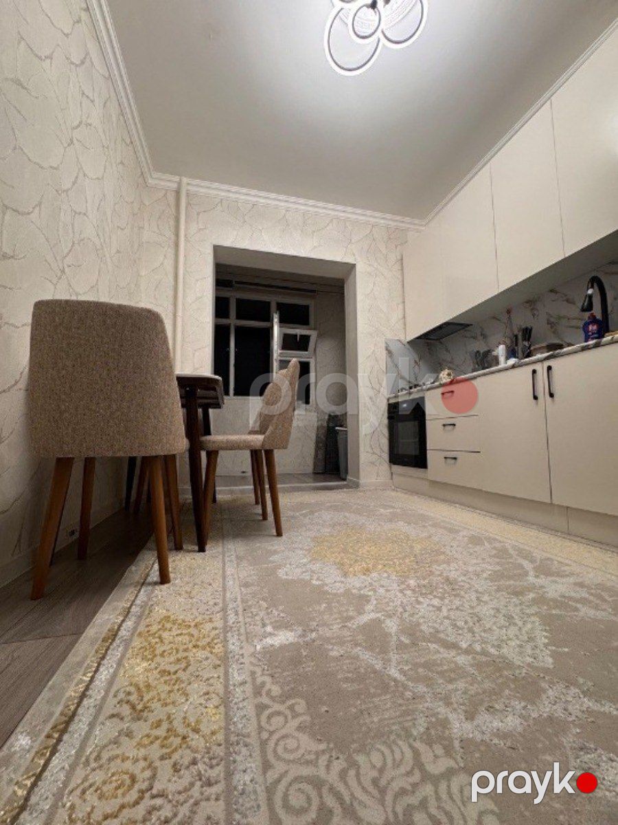 Satılır 2 otaqlı köhnə tikili 60 m² — Mənzil, Bakı (7)