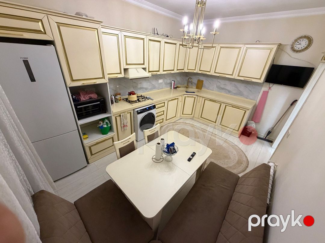 Satılır 4 otaqlı həyət evi/bağ evi 200 m² — Ev, villa, Bakı (3)