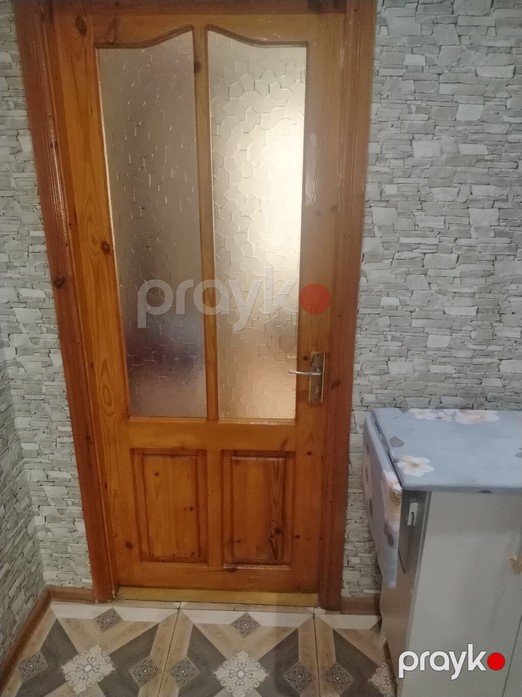 Taxta otaq qapısı – şüşəli model - Material: təbii ağac karkas, laklı — Pəncərələr, qapılar, balkonlar, Bakı (2)