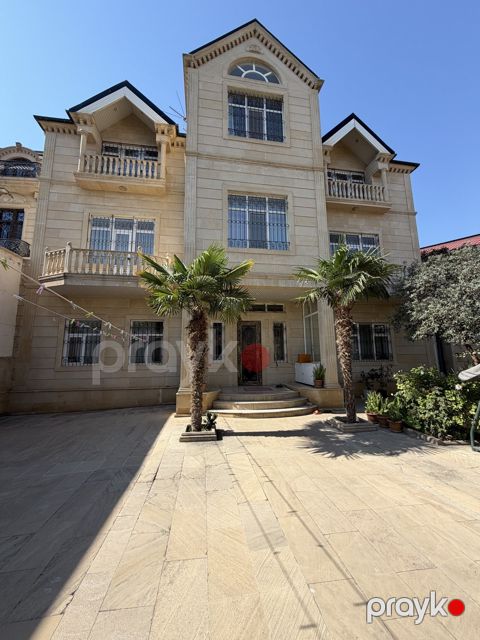 Satılır 8 otaqlı həyət evi/bağ evi 500 m² — Bakı