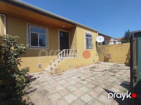 Satılır 3 otaqlı həyət evi/bağ evi 90 m² — Bakı