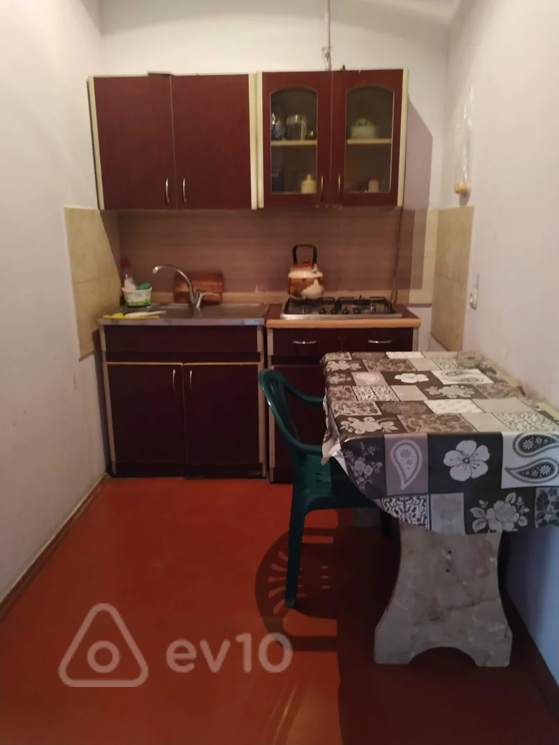 1 otaqlı həyət evi, 14 m², 2-ci Alatava — kirayə — Ev, villa, Bakı (3)
