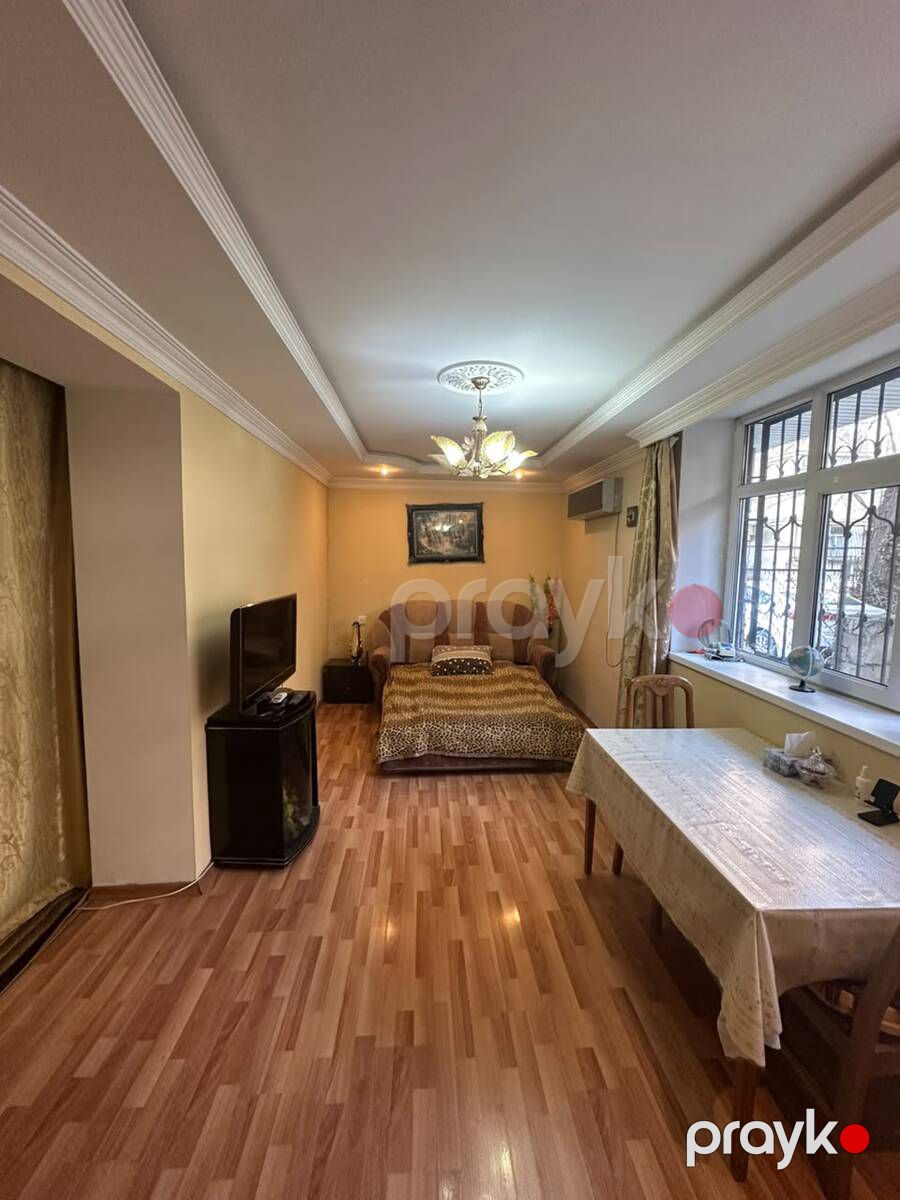 Satılır 6 otaqlı köhnə tikili 150 m² — Mənzil, Bakı (11)