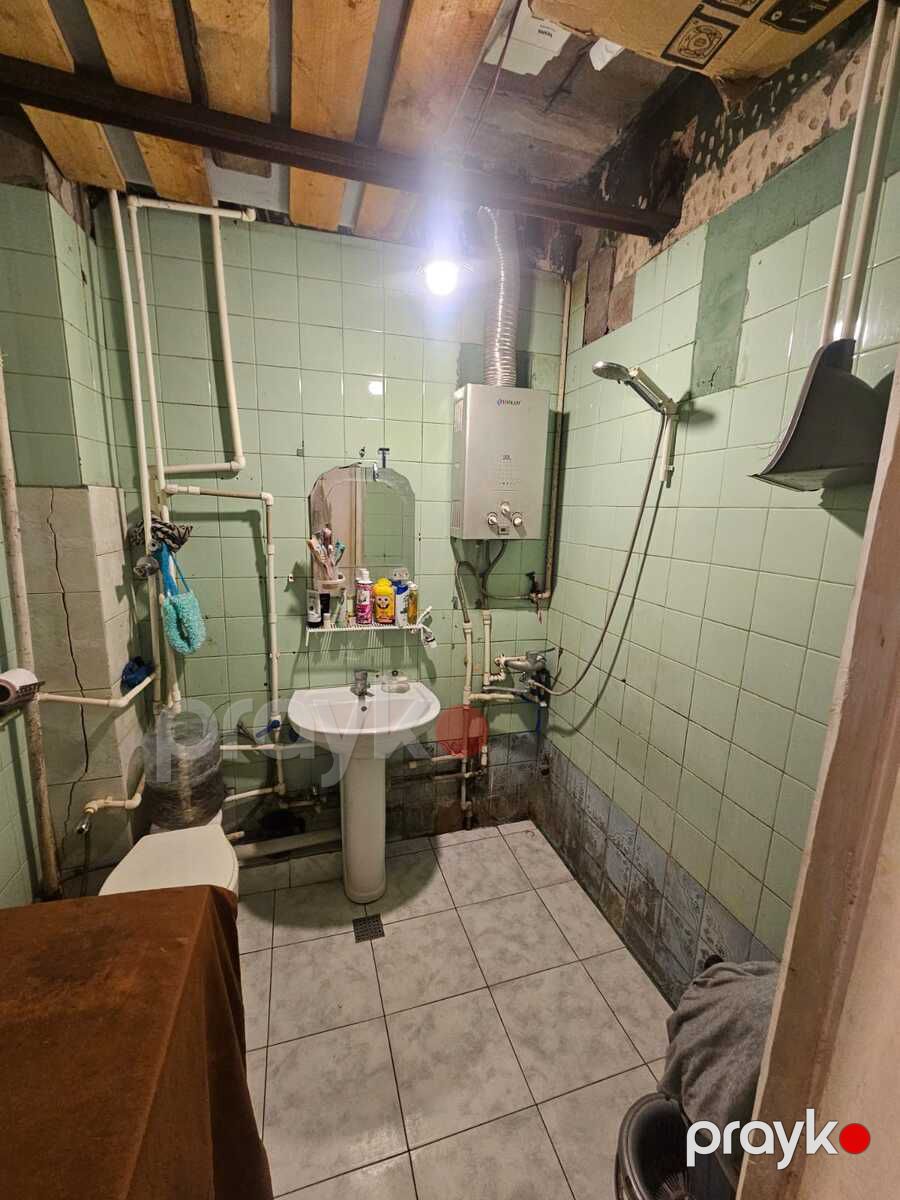 Satılır 1 otaqlı köhnə tikili 40 m² — Mənzil, Bakı (10)