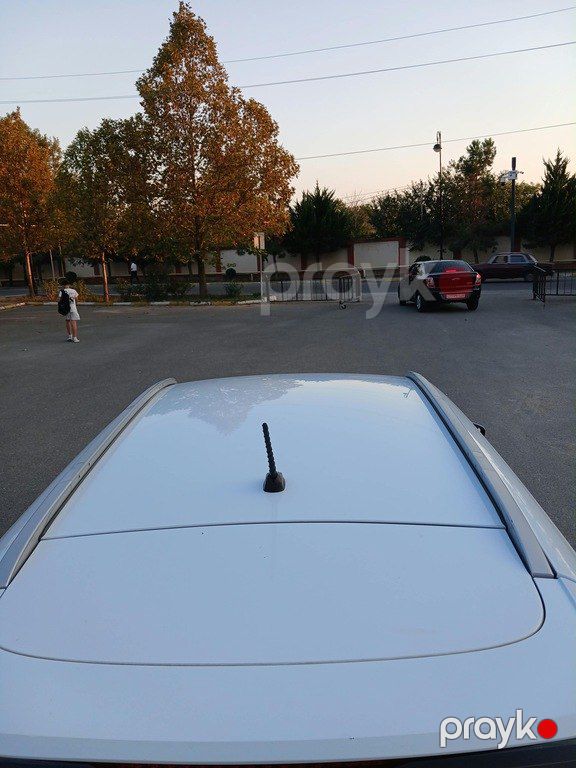 Kia Ceed, 1.6 L, 2014 il, 290 000 km — Avtomobillər, Bakı (8)