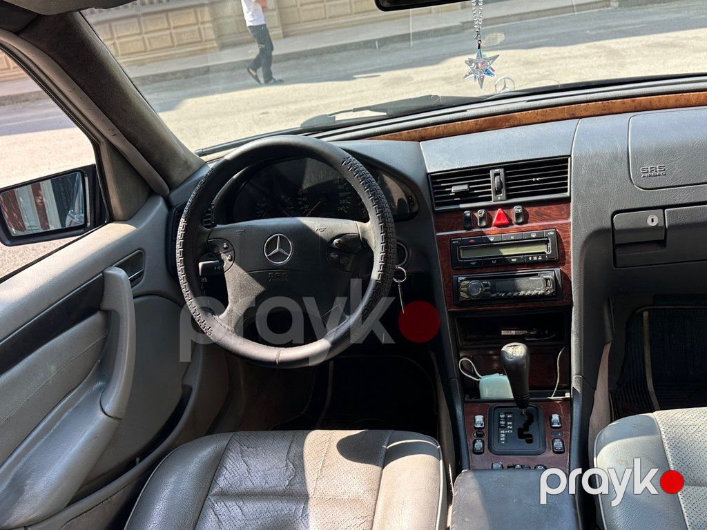 Mercedes C 200, 2.0 L, 1999 il, 320 000 km — Avtomobillər, Yevlax (8)