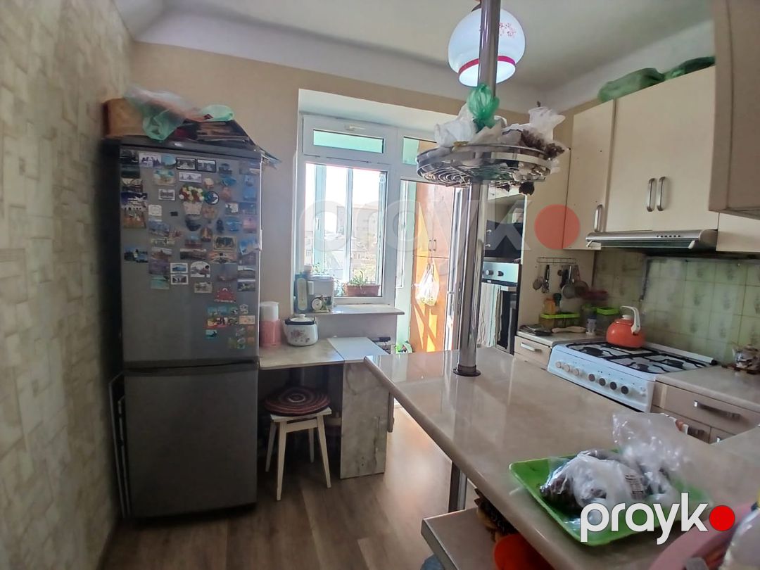 Satış: 3 otaqlı Köhnə tikili, 70 m², Binəqədi rayonu — Mənzil, Bakı (9)