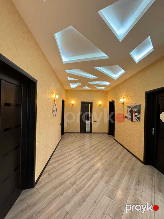 Satılır 5 otaqlı həyət evi/bağ evi 250 m² — Ev, villa, Bakı (8)