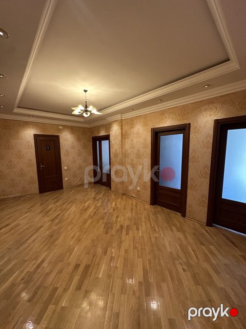 3-otaqlı yeni tikili kirayə verilir, Əhməd Rəcəbli küç., 170 m² — Bakı