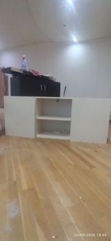 Ağ rəngli aşağı hündürlüklü TV/komod tipli dolab - Material — lnur