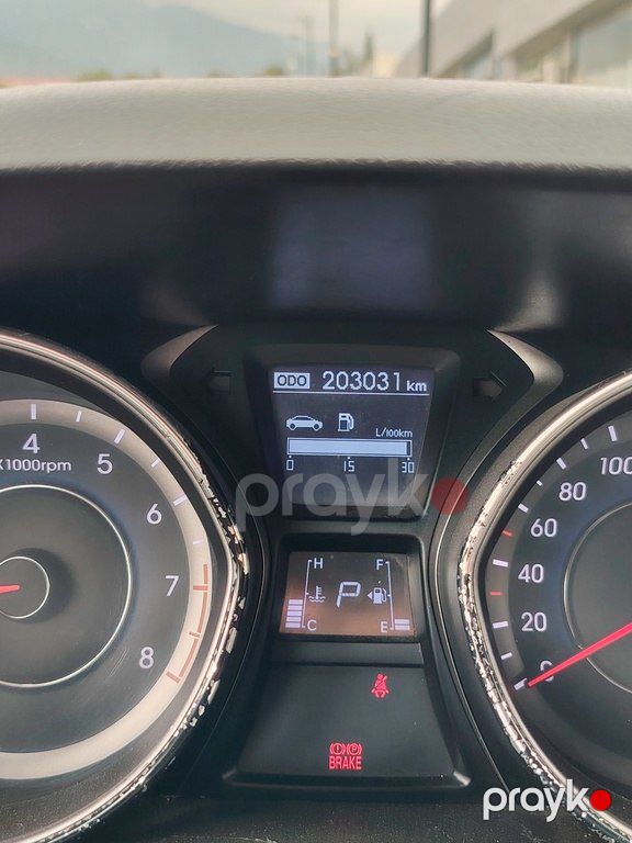 Hyundai Elantra, 1.8 L, 2013 il, 202 000 km — Avtomobillər, Qəbələ (9)