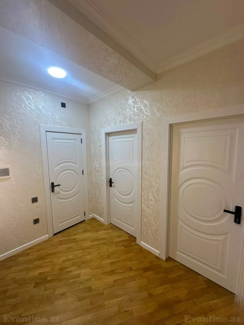 Satılır 2 otaqlı Mənzil Yeni tikili 62 m² Bakı, Binəqədi r., Memar Əcəmi m., 9-cu mikrorayon — Mənzil, Bakı (4)