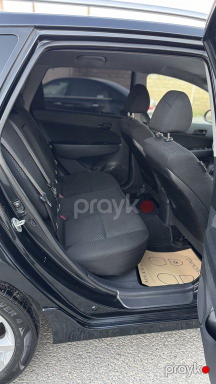 Hyundai i30, 1.6 L, 2011 il, 283 400 km — Avtomobillər, Bakı (11)