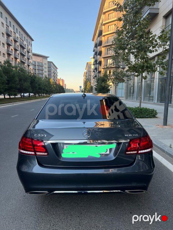 Mercedes E 220, 2.1 L, 2015 il, 134 000 km — Avtomobillər, Bakı (5)