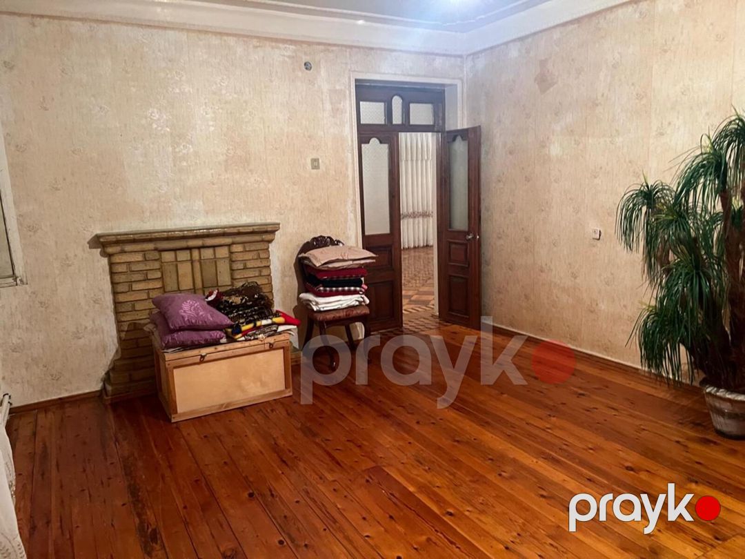 Satılır 8 otaqlı həyət evi/bağ evi 600 m² — Ev, villa, Bakı (9)
