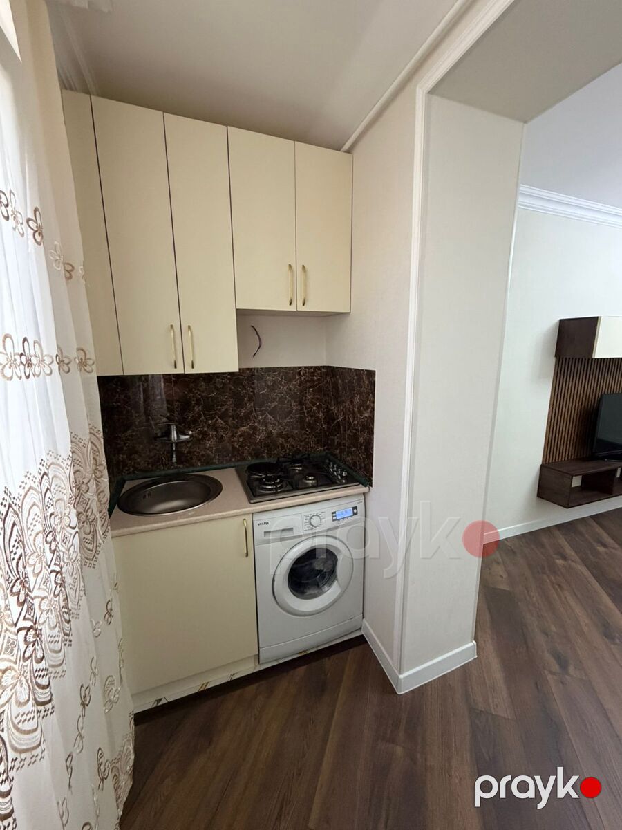 Satılır 2 otaqlı köhnə tikili 50 m² — Mənzil, Bakı (11)