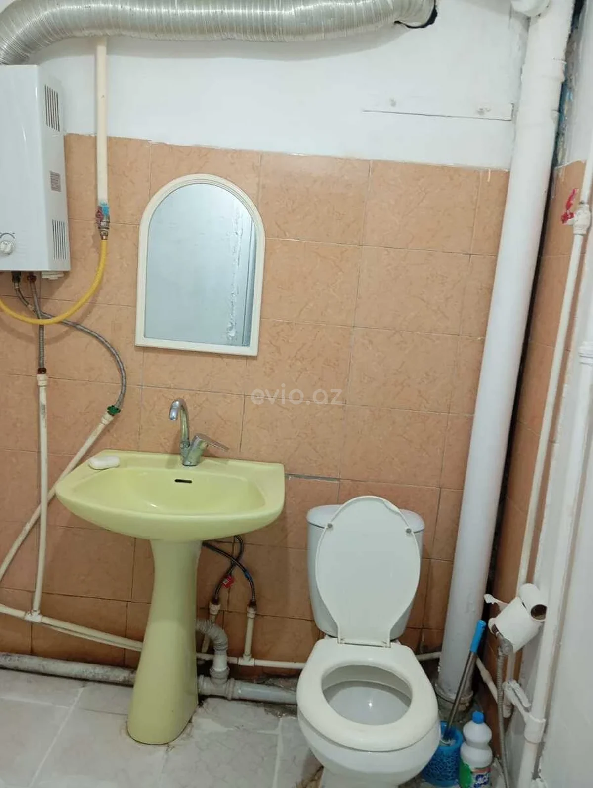 Kirayə 1 otaqlı mənzil Neftçilər metrosu yaxınlığında — Mənzil, Bakı (7)
