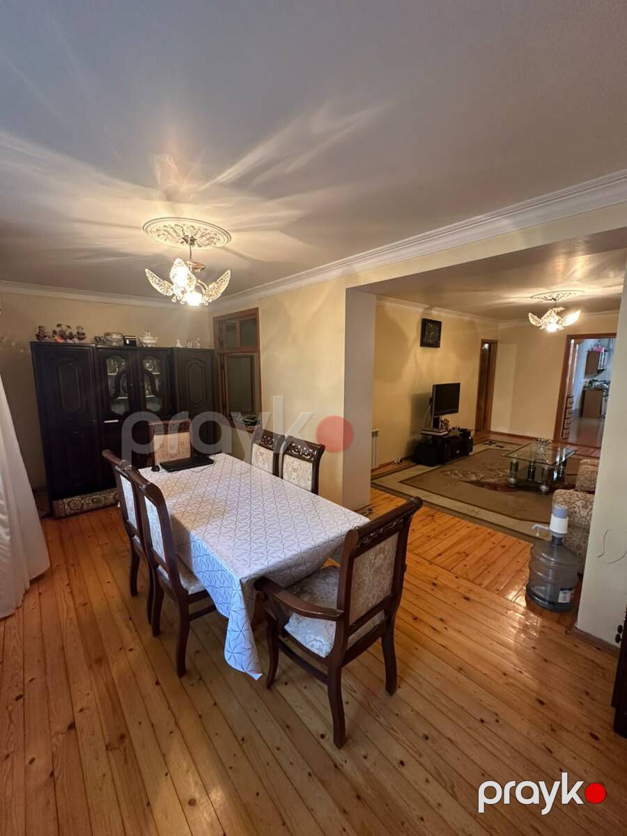 Satılır 6 otaqlı köhnə tikili 150 m² — Mənzil, Bakı (3)