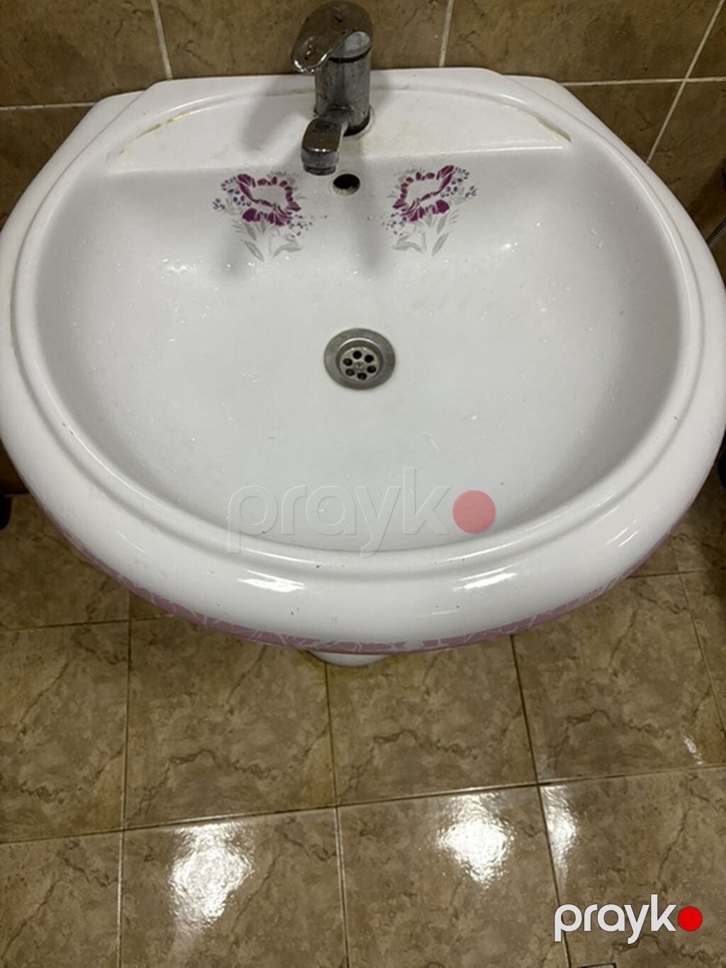 Yeni kimidir az islşlenib tecilli satilir - ölçü təxmini: eni ~55–60 — Lavabolar, Masazır (3)