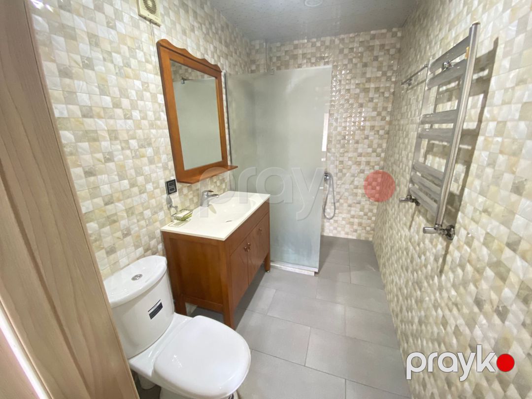 İcarəyə verilir 3 otaqlı köhnə tikili 120 m² — Mənzil, Bakı (8)