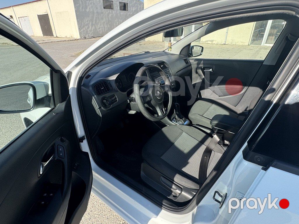 Volkswagen Polo, 1.6 L, 2015 il, 145 000 km — Avtomobillər, Bakı (12)