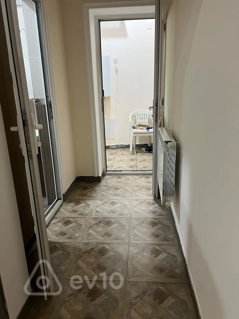 2 otaqlı həyət evi, 40 m², Qara Qarayev — kirayə — Ev, villa, Bakı (2)