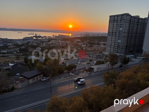 Satılır 4 otaqlı köhnə tikili 100 m² — Bakı
