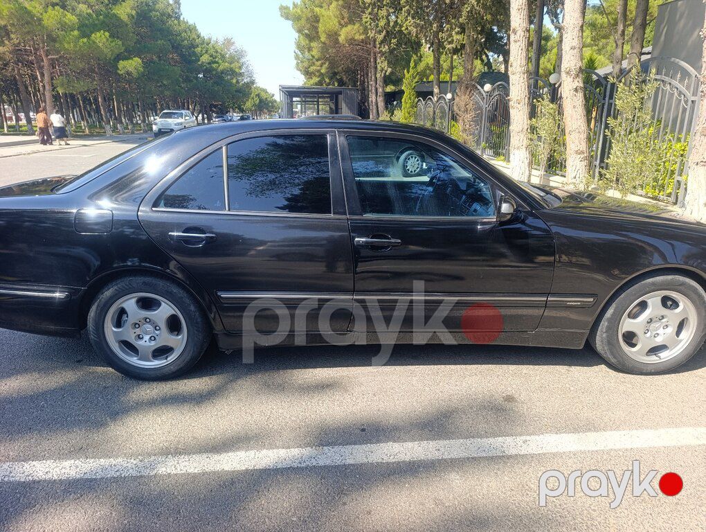 Mercedes E 270, 2.7 L, 2001 il, 444 000 km — Avtomobillər, Sumqayıt (9)