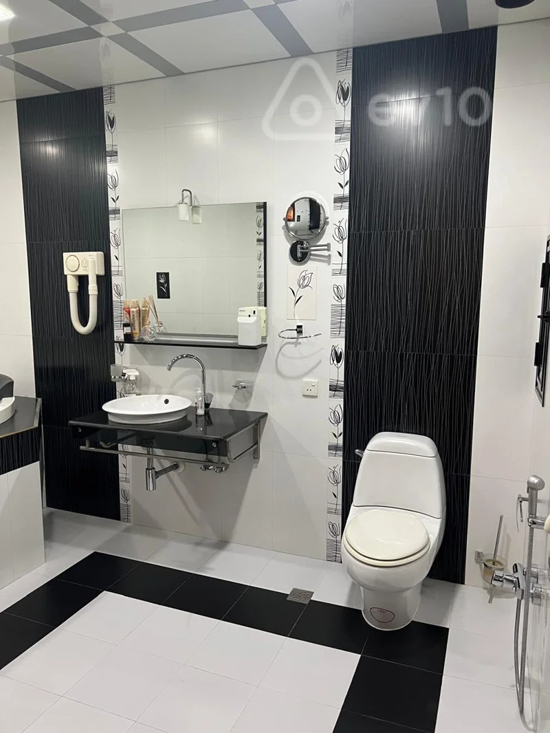 4 otaqlı mənzil, 170 m², Türkiyə Səfirliyinin yaxınlığı — kirayə — Mənzil, Bakı (11)