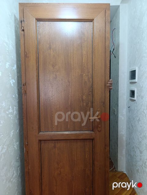 Taxta qapı – daxili istifadə üçün - Material: massiv ağac (təbii ağac — Bakı