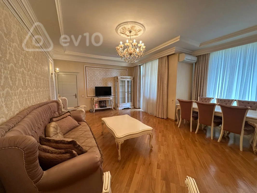 3 otaqlı mənzil, 130 m², Tbilisi prospekti — kirayə — Bakı