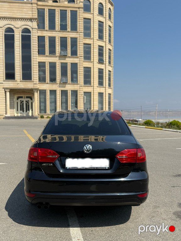 Volkswagen Jetta, 2.0 L, 2013 il, 190 000 km — Avtomobillər, Bakı (2)