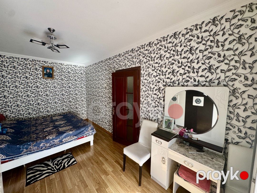 Satılır 4 otaqlı köhnə tikili 120 m² — Mənzil, Bakı (9)