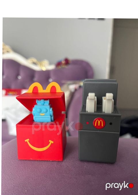 McDonald’s Happy Meal kolleksiya oyuncaqları – 2 ədəd - Qırmızı — Bakı