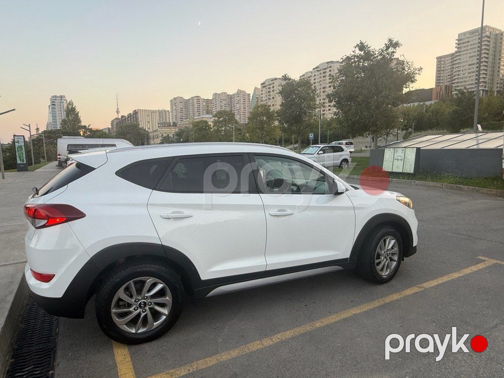 Hyundai Tucson, 2.0 L, 2017 il, 120 000 km — Avtomobillər, Bakı (5)