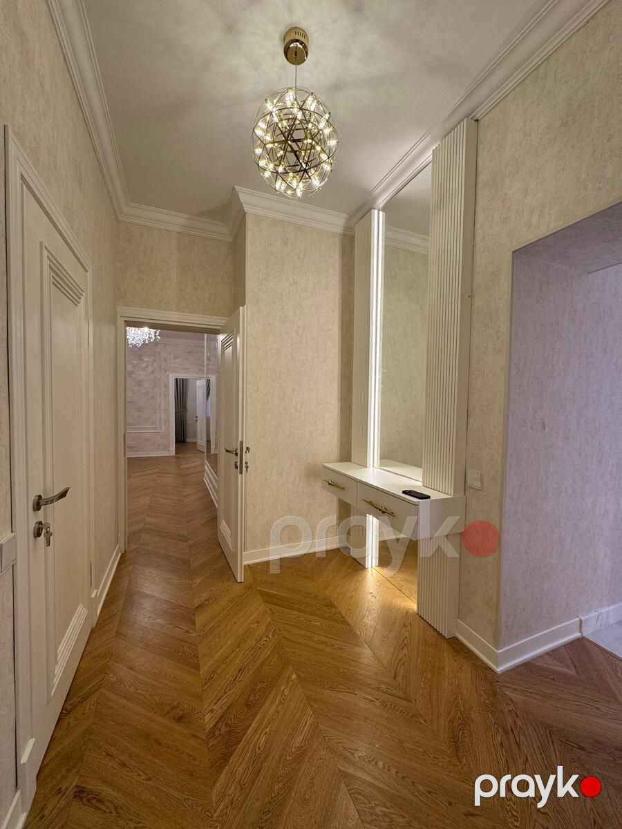 Satılır 4 otaqlı köhnə tikili 120 m² — Mənzil, Bakı (7)