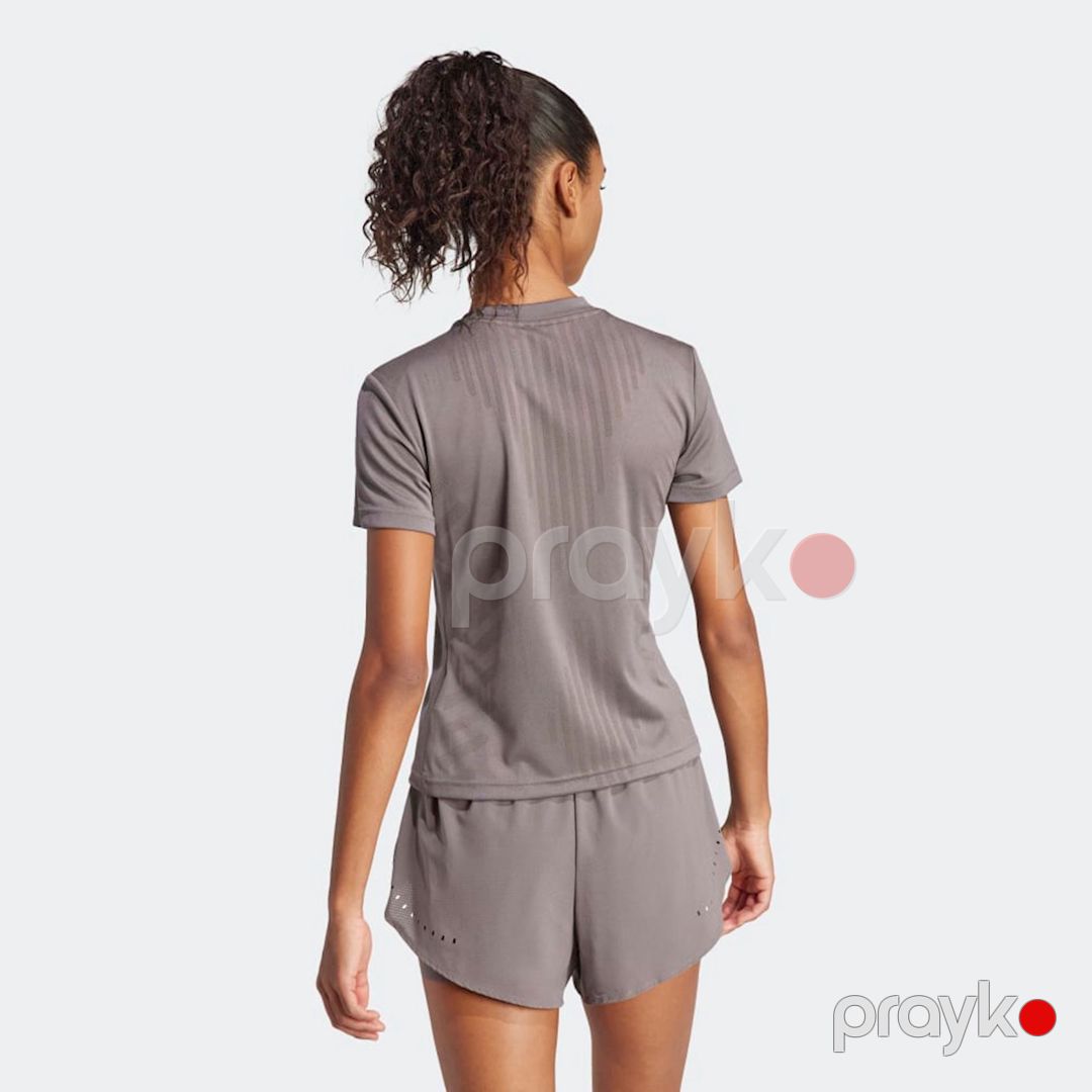 Qadınlar üçün futbolka Adidas HR Hııt Aırch T IT7431, qəhvəyi, polyester, ölçü XXS — Mallar, Bakı (2)