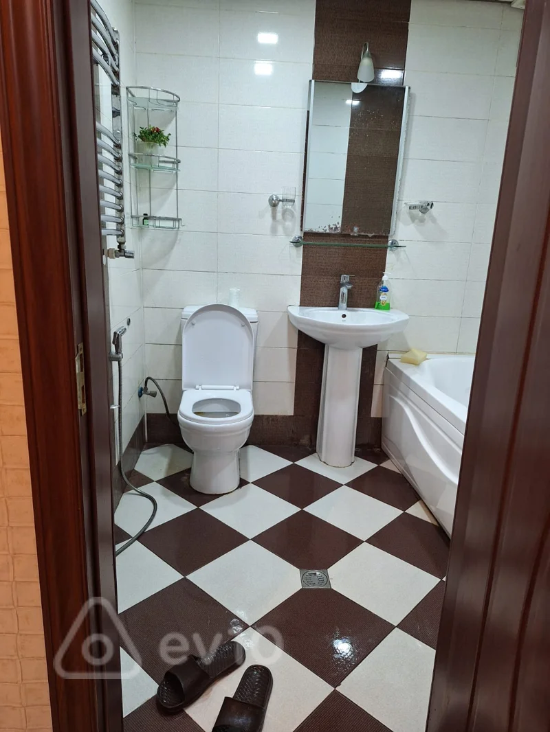 2 otaqlı mənzil, 100 m², Faiq Yusifov küçəsi — kirayə — Mənzil, Bakı (9)