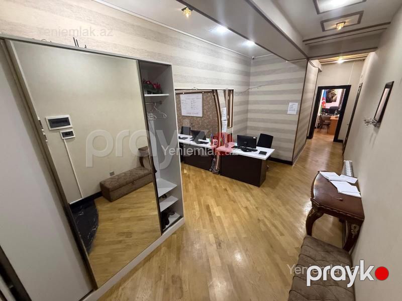 Satılır 3 otaqlı Bina evi menzil (Yeni tikili), 142 m², Yasamal rayonu — Mənzil, Bakı (3)
