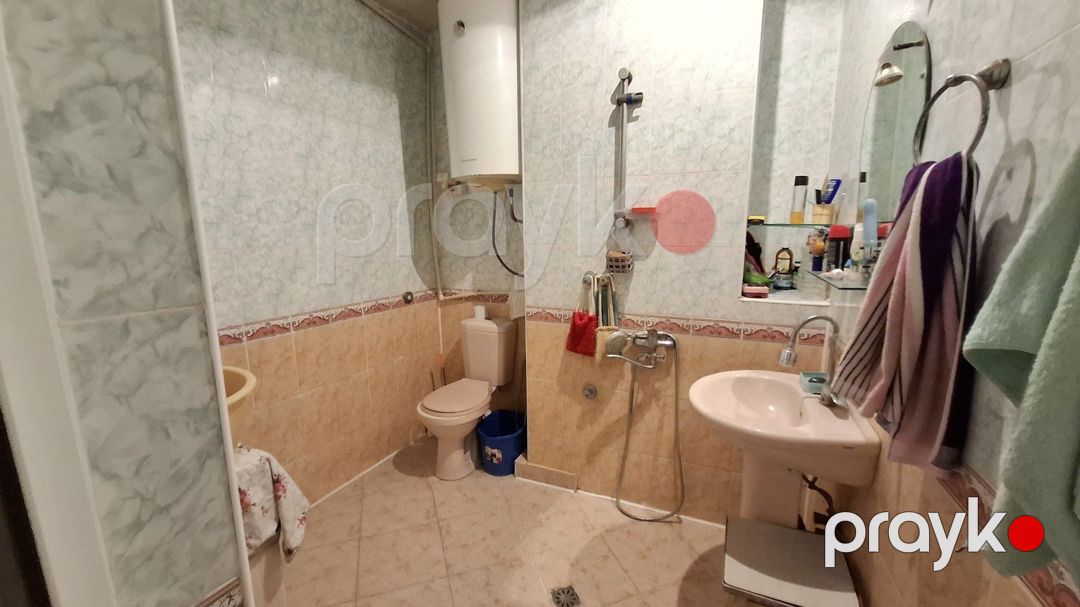 Satılır 2 otaqlı köhnə tikili 70 m² — Mənzil, Bakı (11)