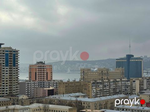 Satılır 4 otaqlı yeni tikili 190 m² — Bakı
