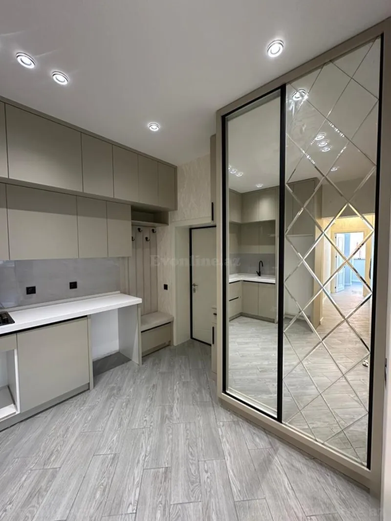 Satılır 4 otaqlı Mənzil Yeni tikili 80 m² Bakı, Xətai r., Həzi Aslanov m — Mənzil, Bakı (6)
